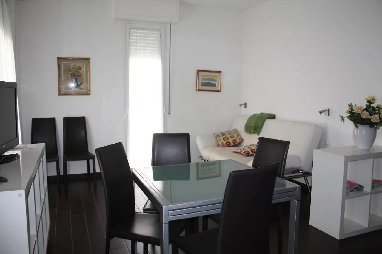 Casa Vacanze Aurora Centro Rimini Holiday home