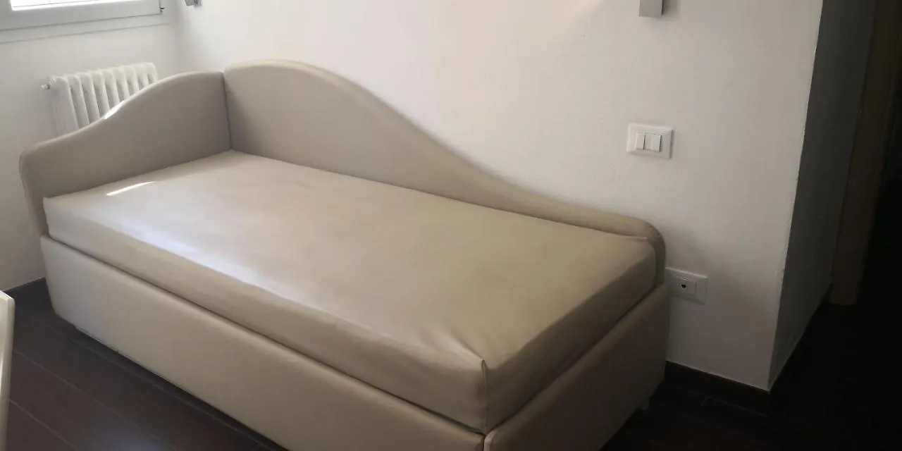 Casa Vacanze Aurora Centro Rimini Italy