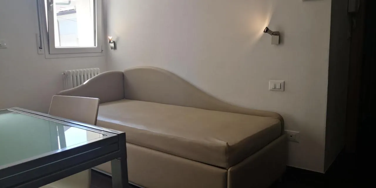 Casa Vacanze Aurora Centro Rimini Italy