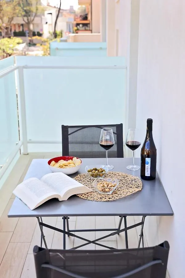 Holiday home Casa Vacanze Aurora Centro Rimini Italy